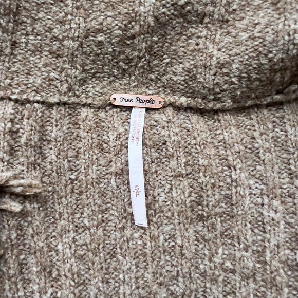 Free People Cuddle Bear Admiral Cardigan Sweater Coat Size Small Boho Fringe - Picture 5 of 10